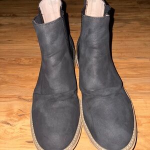J75 Men's Chelsea Black Suede Slip-On Ankle Boots (Worn)